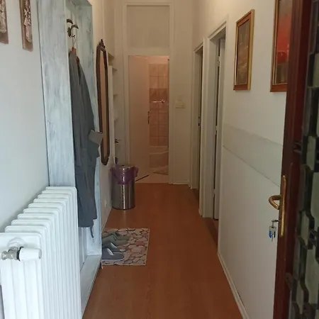 Apartment With Parking Space - 26014 *